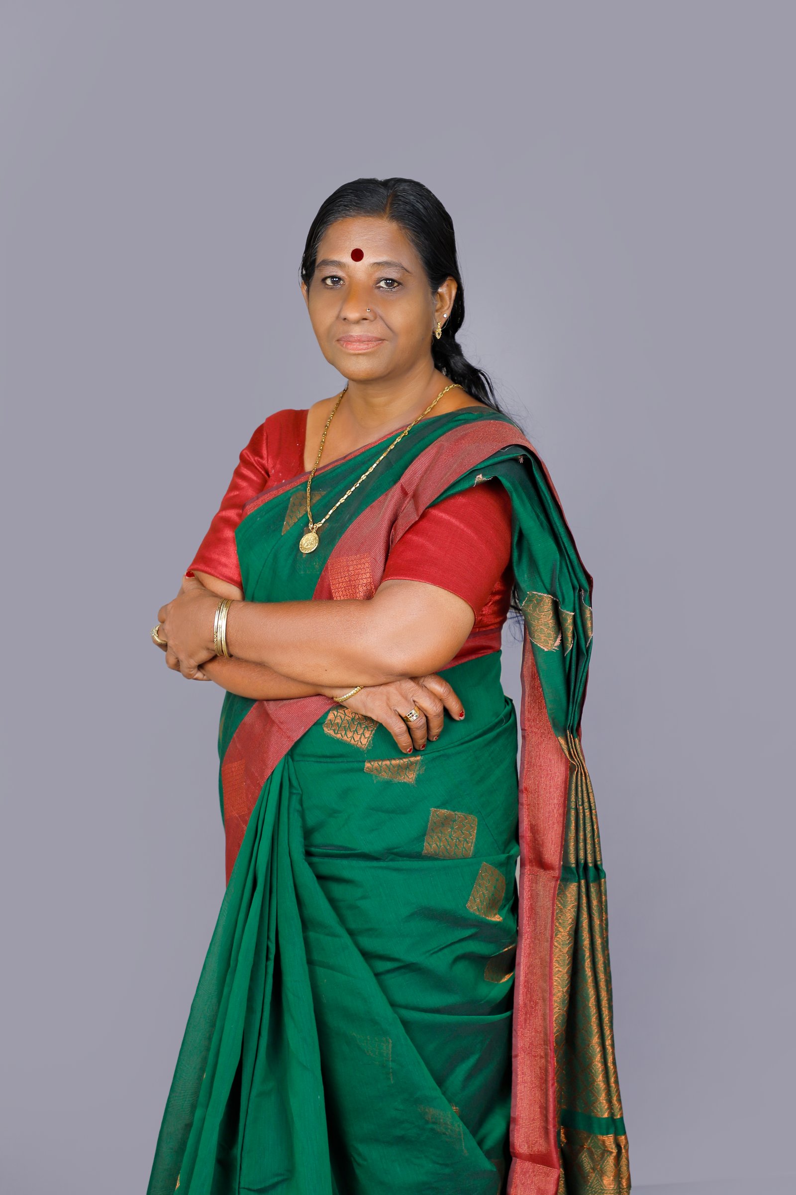 Director Mrs. Chandrika - Vanitha Driving School